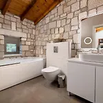 Antheia Villa
